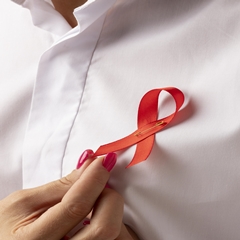 Erken HIV Enfeksiyonu İçin Uyarıcı Belirtiler ve Toplumsal Farkındalık 