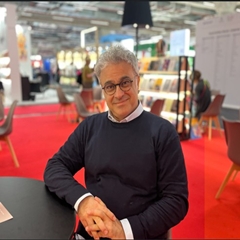 KUŞKU DUY! BU KİTAPTAN DA KUŞKU DUY! Belki yazdıklarım doğru değil! 