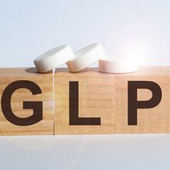 GLP-1 İlaçları Kullanan Kadınlar  Erkeklere göre Daha Fazla mı Kilo Veriyor